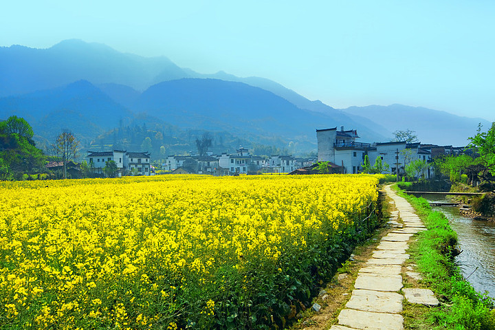 商務(wù)部等9部門辦公廳（室）關(guān)于印發(fā) 《縣域商業(yè)三年行動(dòng)計(jì)劃（2023-2025年）》的通知